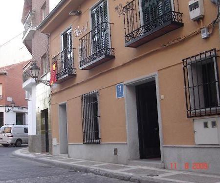 נבלקרנרו Hostal Cruz Verde מראה חיצוני תמונה