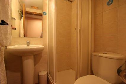נבלקרנרו Hostal Cruz Verde מראה חיצוני תמונה